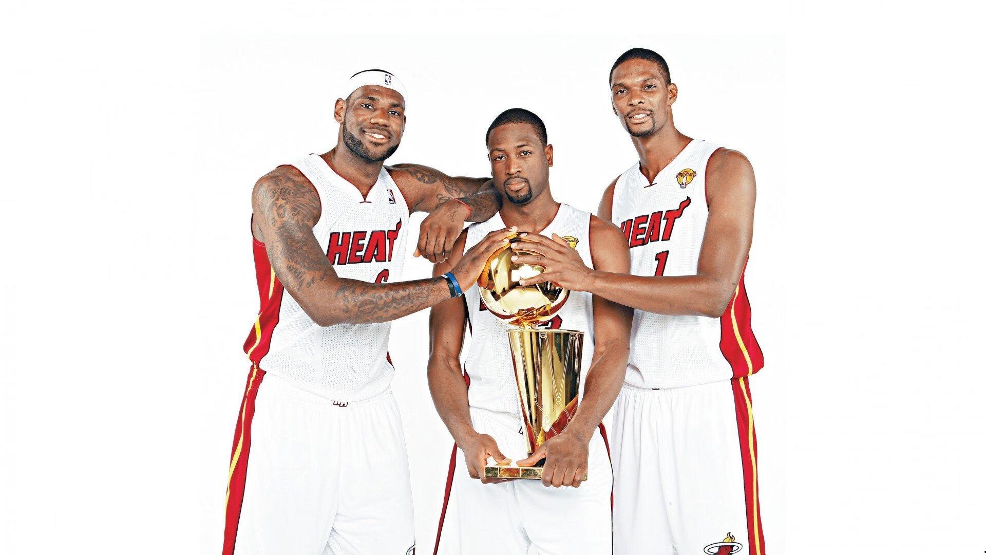 徐亮泪洒教练资格门槛，一场关于公平的足球辩论